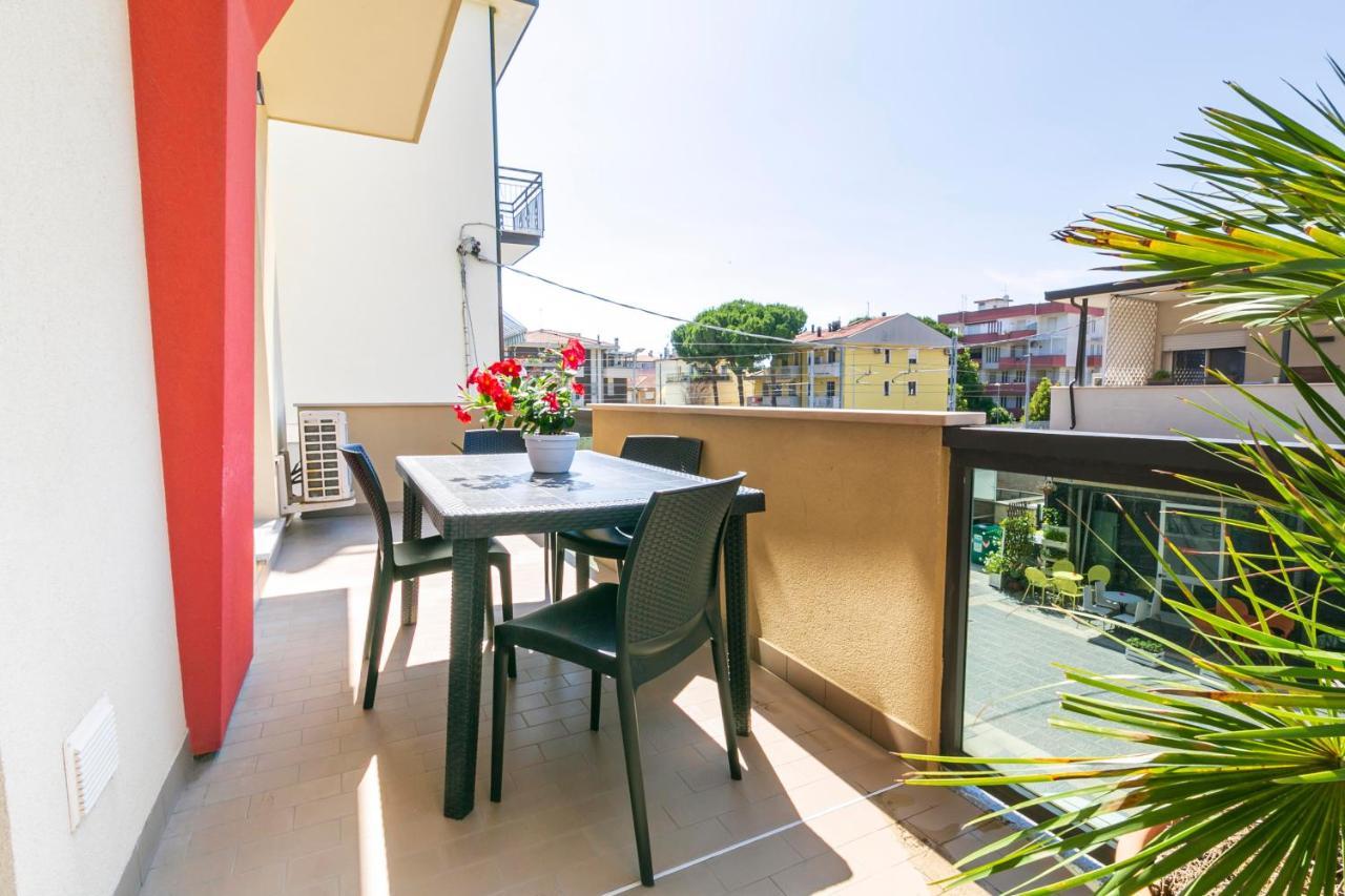 Residence Hotel Le Stelle Rimini Kültér fotó